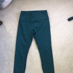 Lululemon olive green leggings size 10